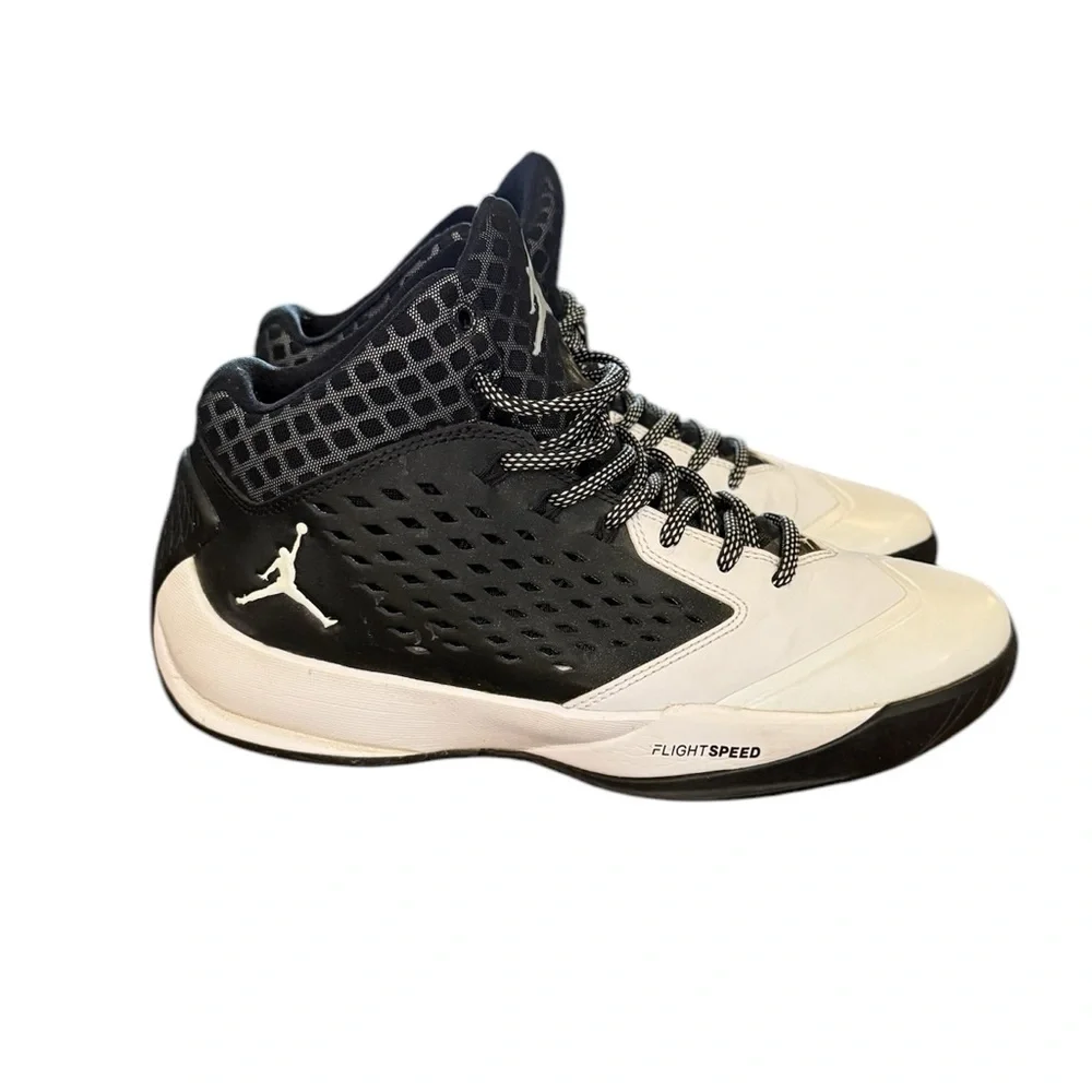 Jordan Flight Speed Rising High 2 Shoes Men’s Size 7 Women’s Size 8.5